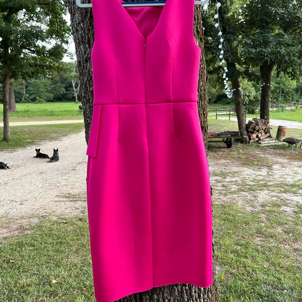 Eliza J Pink Sheath V-Neck Cocktail Dress